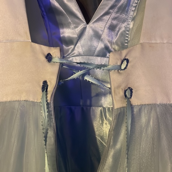 Light blue, prom girl ball gown in size 2 - Picture 3 of 4